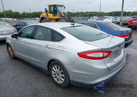 2016 Ford Fusion S z USA, uszkodzony, nr VIN 1FA6P0G74G5111906